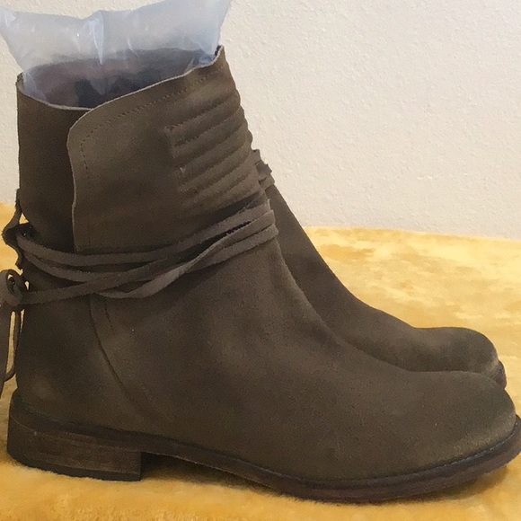 EUC FREE PEOPLE Wrap Around Tie Style Suede Boots 7.5” Shaft Height - Picture 5 of 11